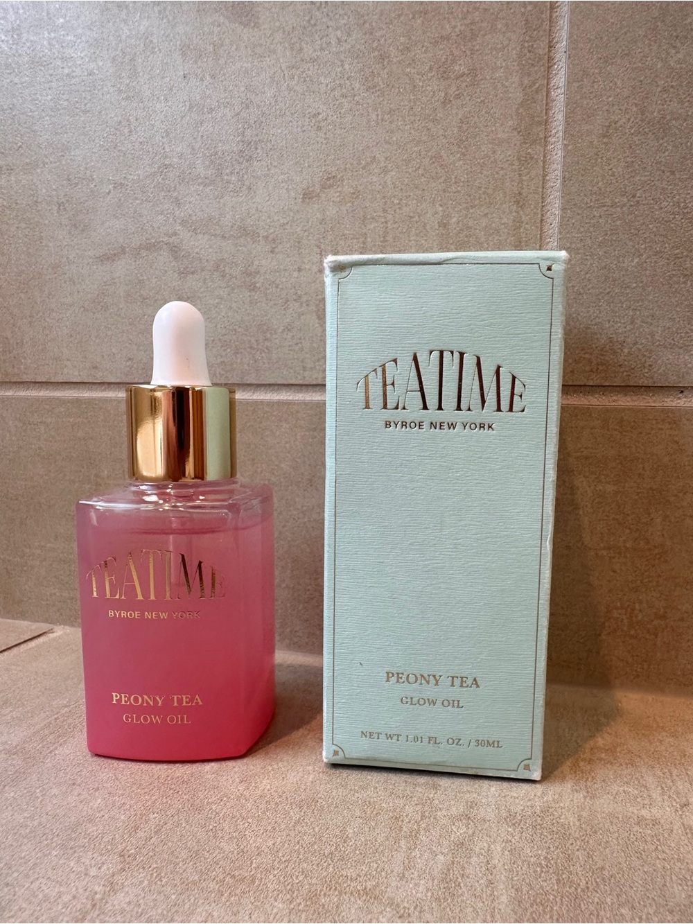 Byroe Teatime  Peony Tea Glow Oil + Primer - Full Size 1.01oz/30ml RTL $50